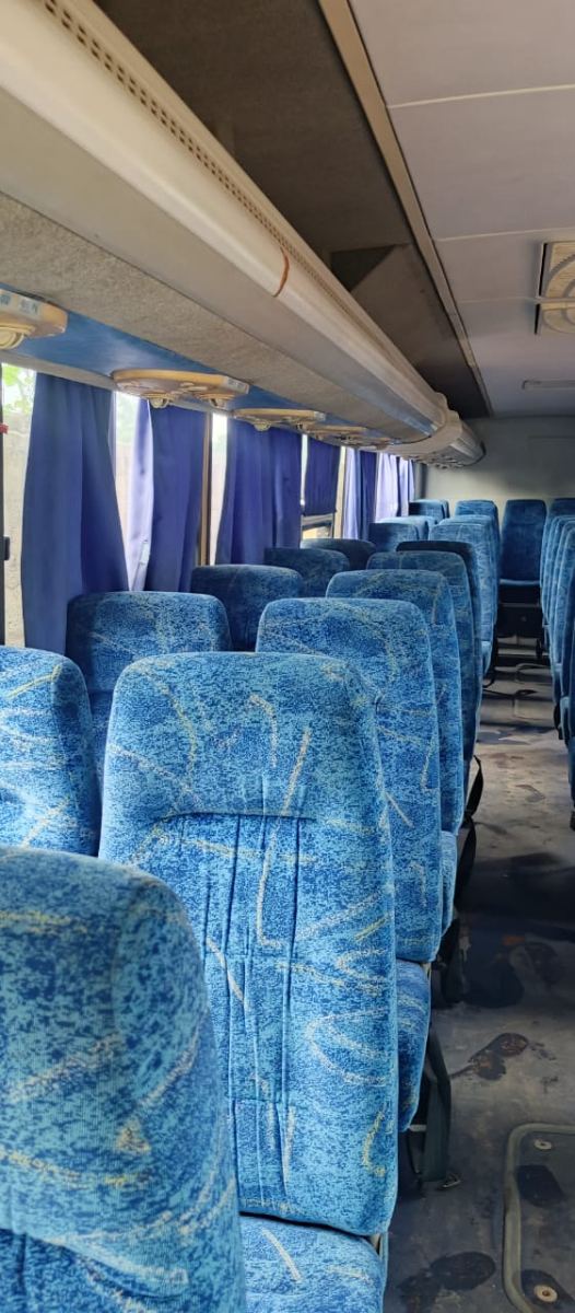 BUS MERCEDES BENZ